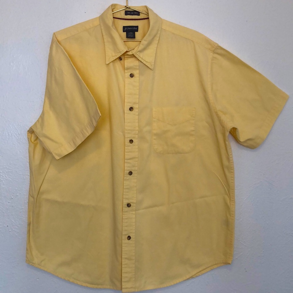 St. John’s Bay Men’s Button Front Shirt